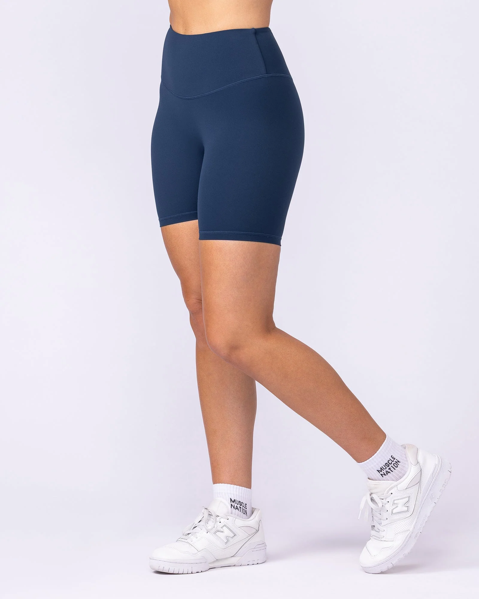 Aura Back Pocket Bike Shorts - Navy - Image 3