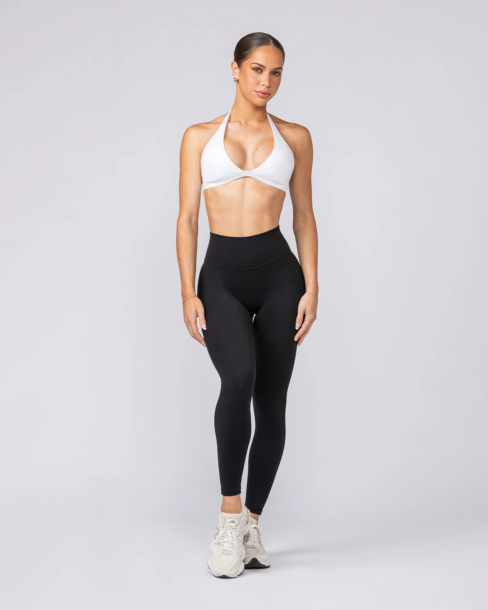 Aura Peachy Invisible Scrunch Ankle Leggings - Black - Image 8