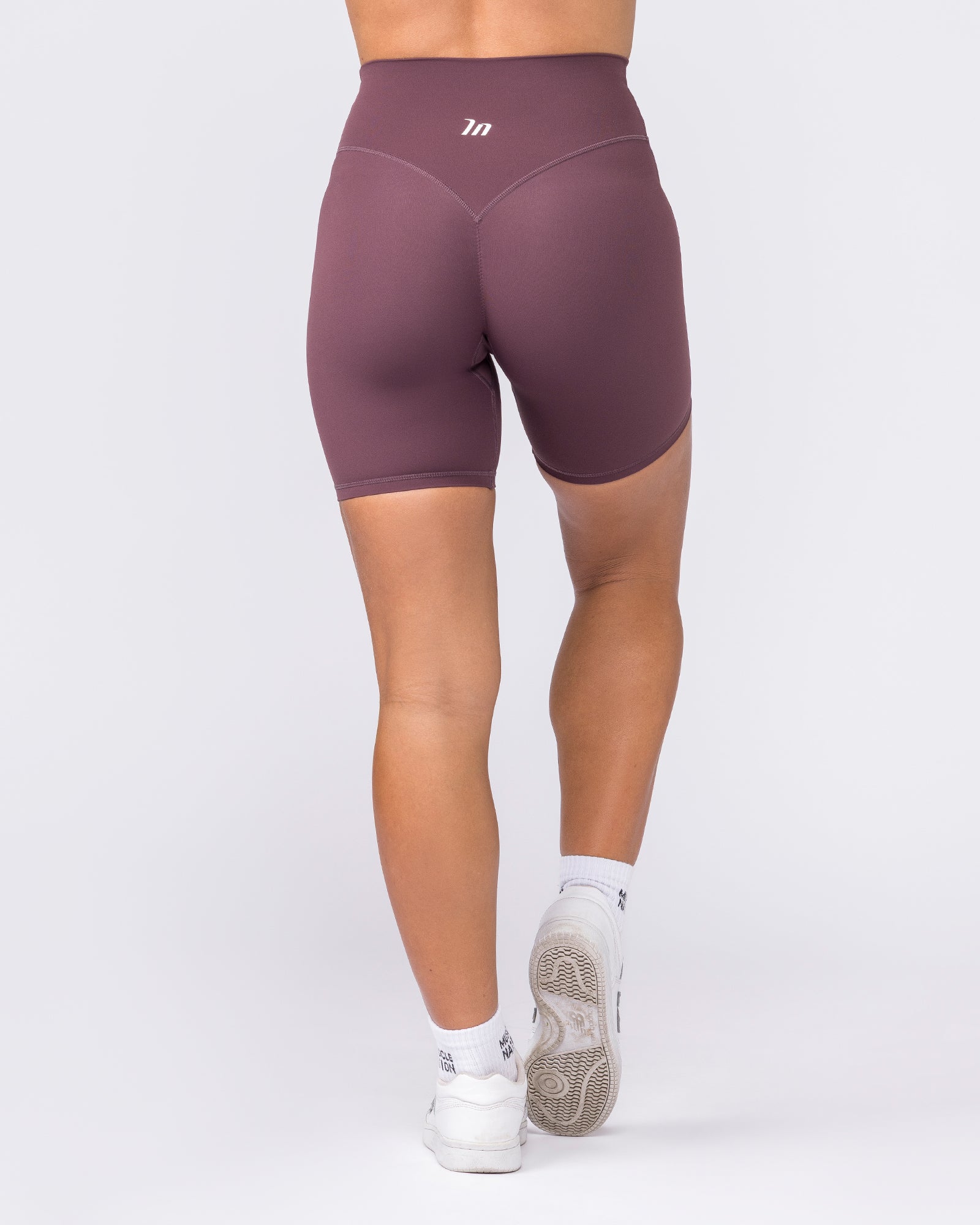 Aura Peachy Invisible Scrunch Bike Shorts - Dark Cherry - Image 4