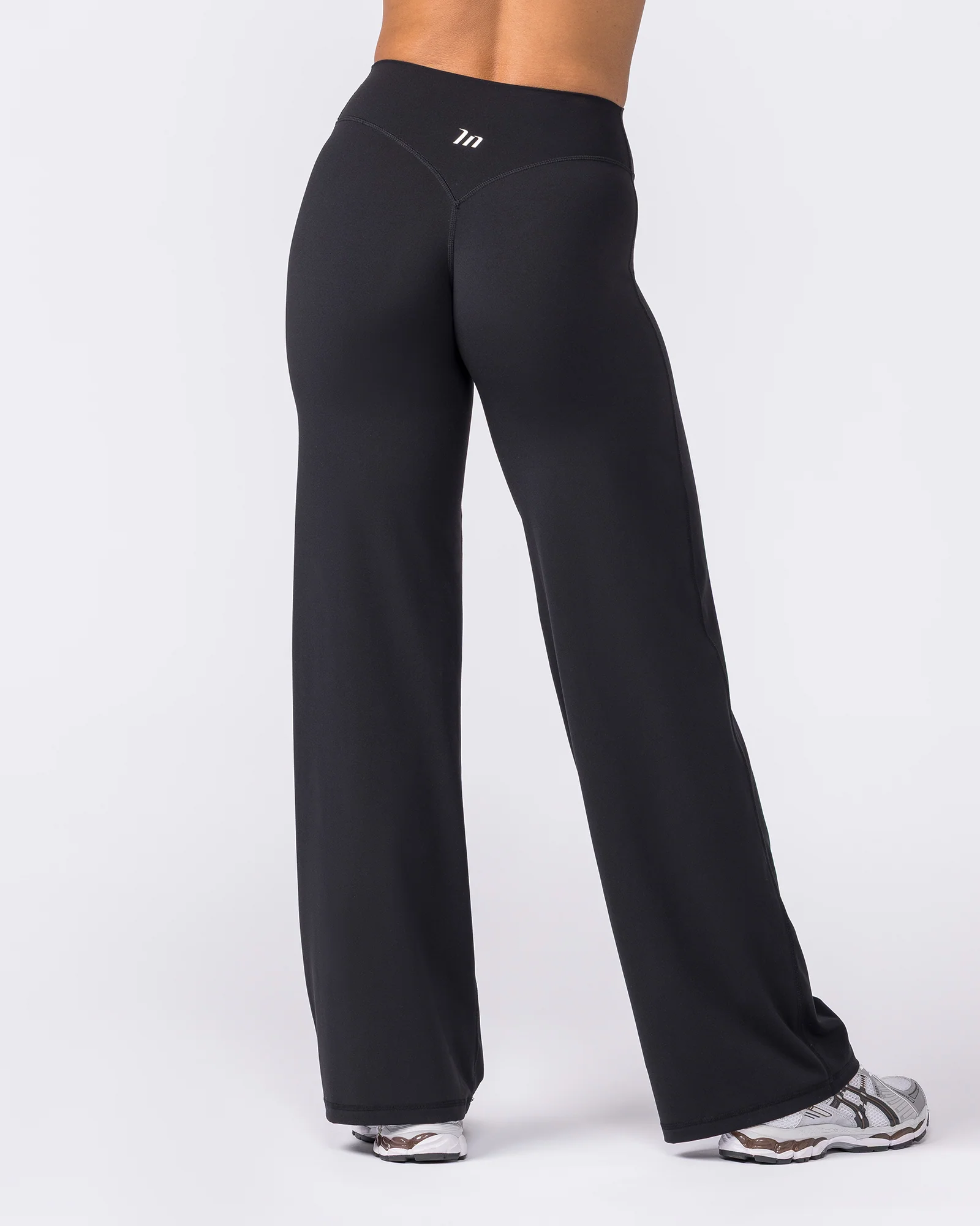 Aura Straight Leggings - Black - Image 6