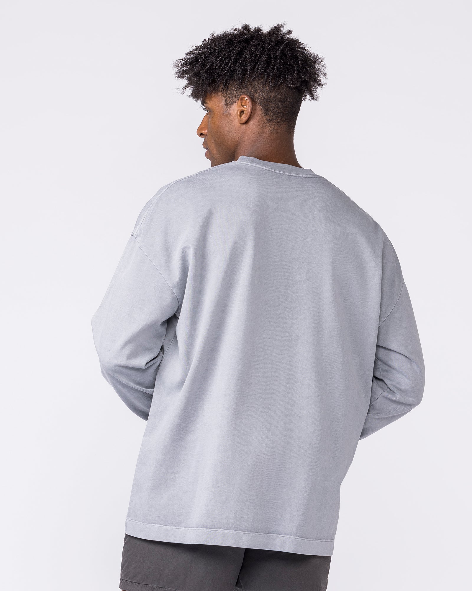 Essential Oversized Long Sleeve Vintage Tee - Washed Cement - Image 2