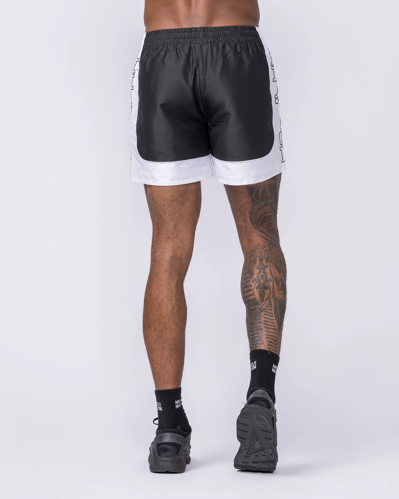 Headliner 5" Shorts - Black - Image 6