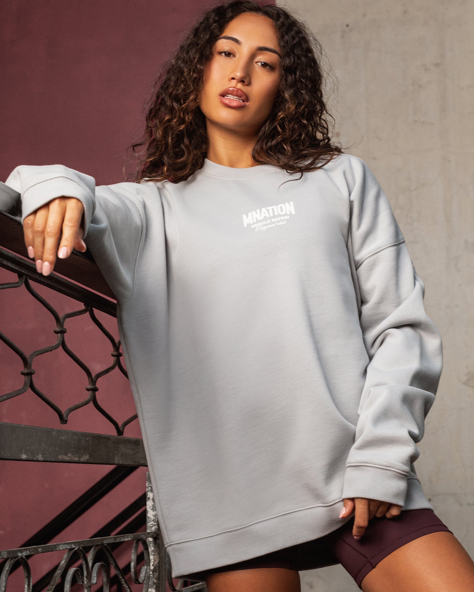 Heritage Crew Pullover - Light Grey - Image 6