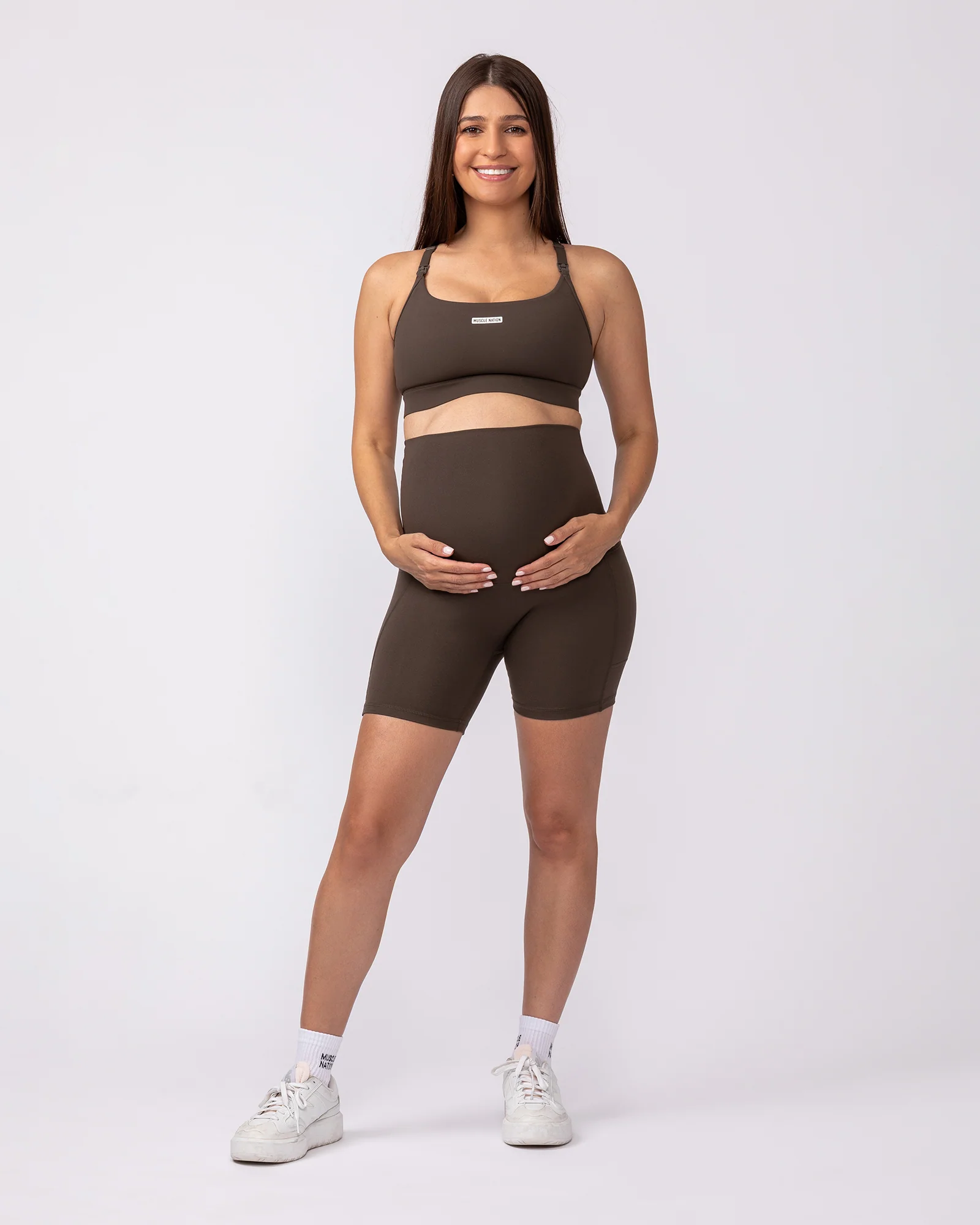Maternity Everyday Pocket Bike Shorts - Deep Brown - Image 6
