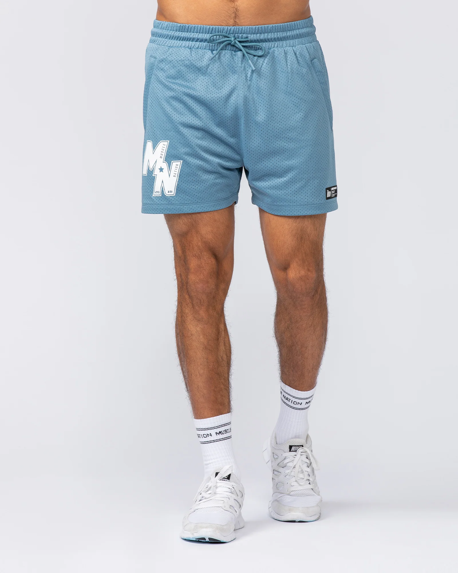 Throwback Lay Up 3.5" Shorts - Pale Thunder - Image 2