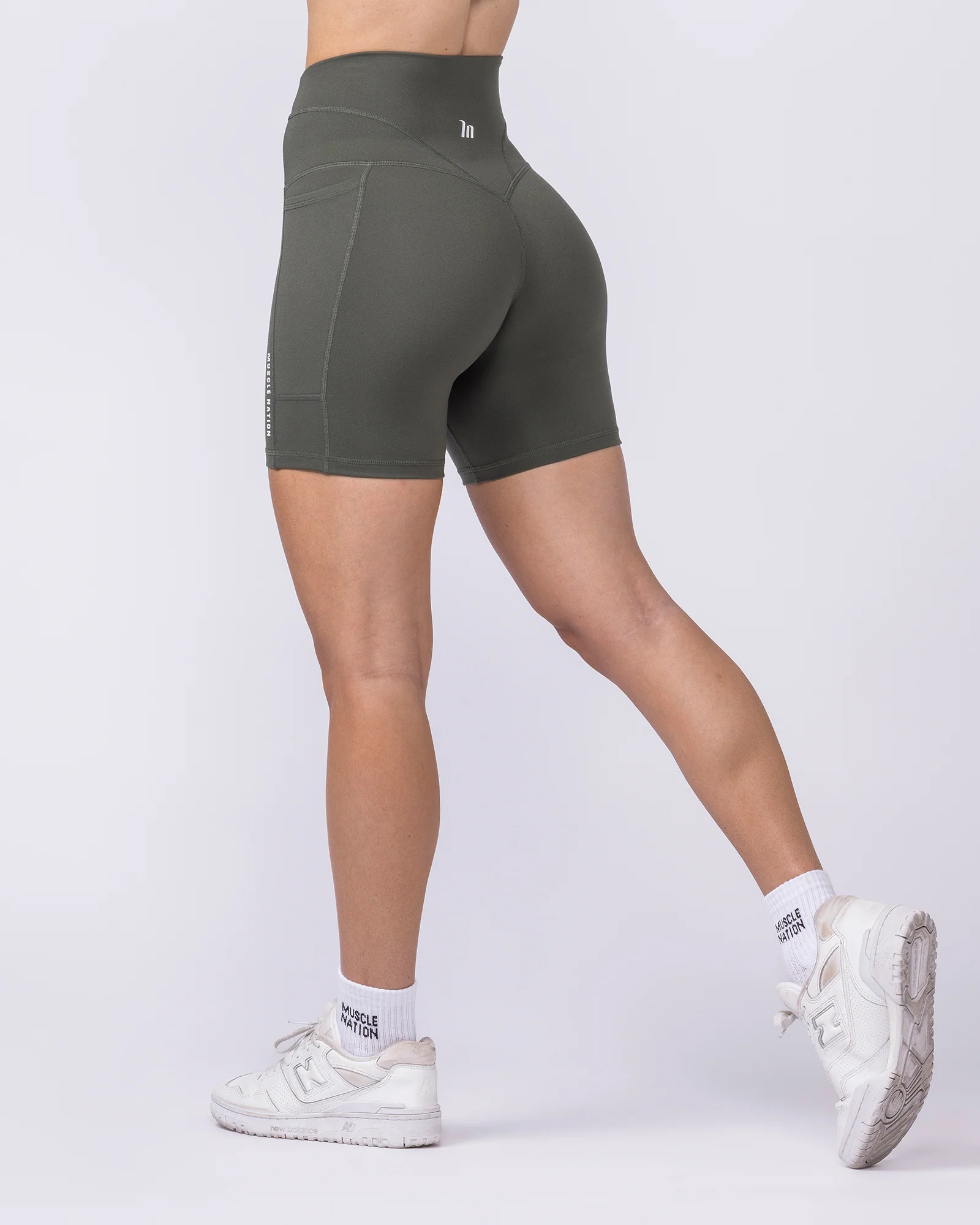 Unrivalled Everyday Pocket Bike Shorts - Eucalyptus - Image 5