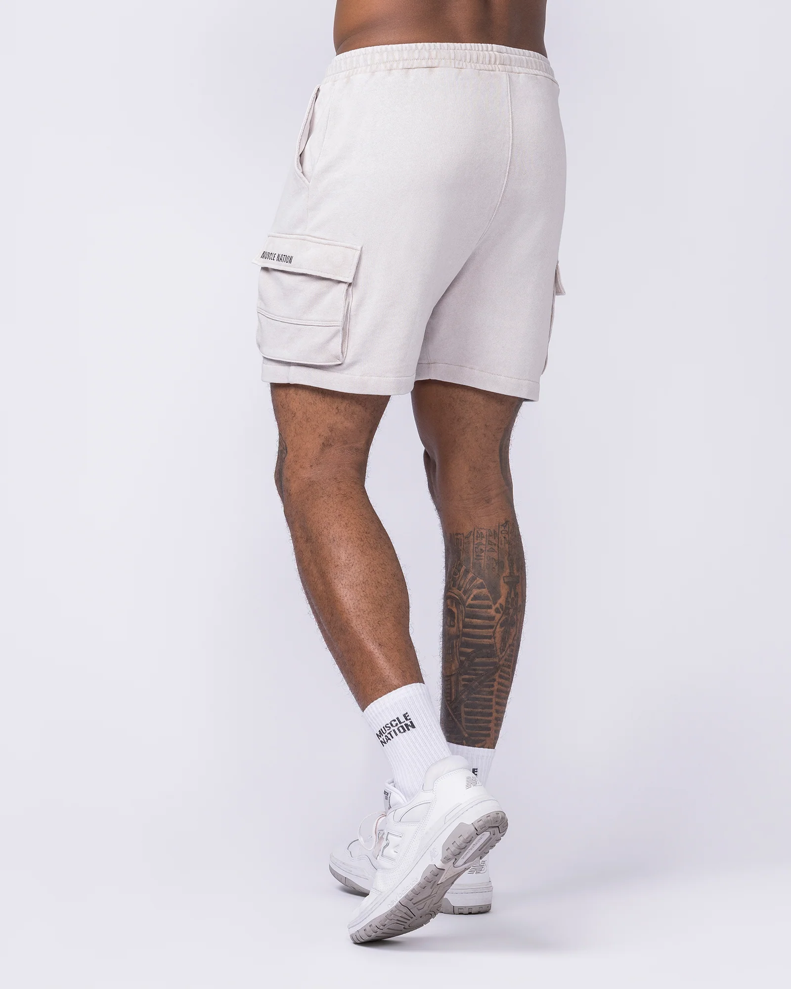 Weekender Vintage Cargo 5" Shorts - Washed Cream - Image 2